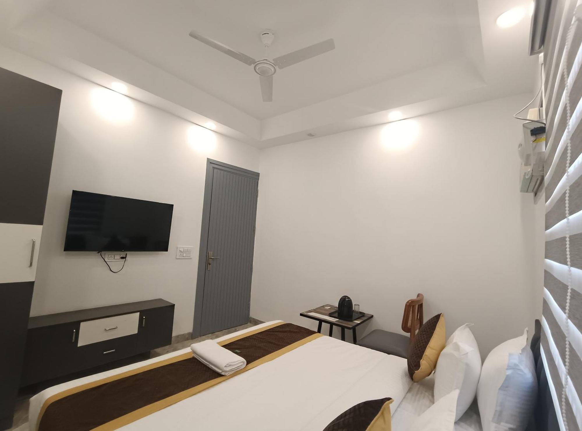 Hotel Green Vegas Faridabad Exterior foto